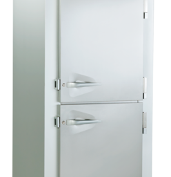 Traulsen G12000 Half Door Reach-in Freezer 23.5 Cu. Ft.